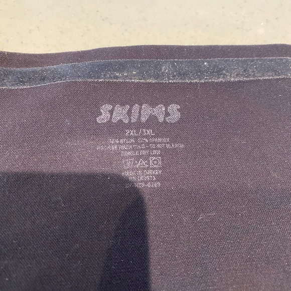 Skims core control brief size 2X - Picture 3 of 5